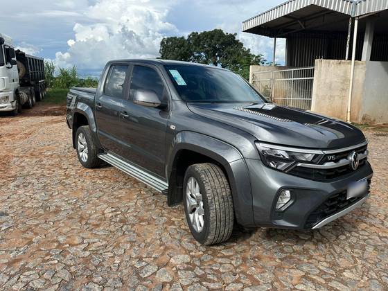 VOLKSWAGEN AMAROK 3.0 V6 TDI DIESEL HIGHLINE CD 4MOTION AUTOMÁTICO